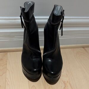Elegant Black Leather Platform Boots